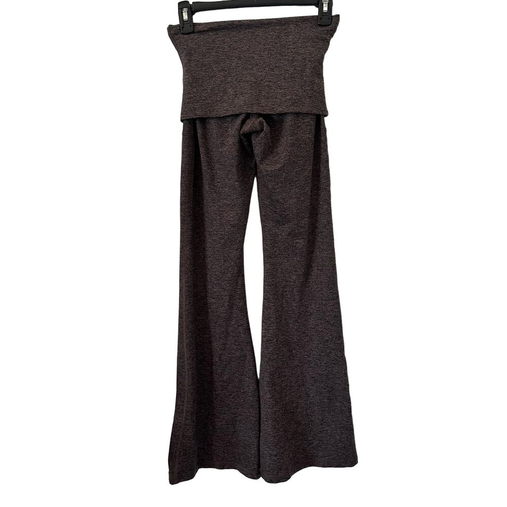 OFFLINE By Aerie The Hugger High Waisted Foldover Flare Legging - Picture 2 of 4